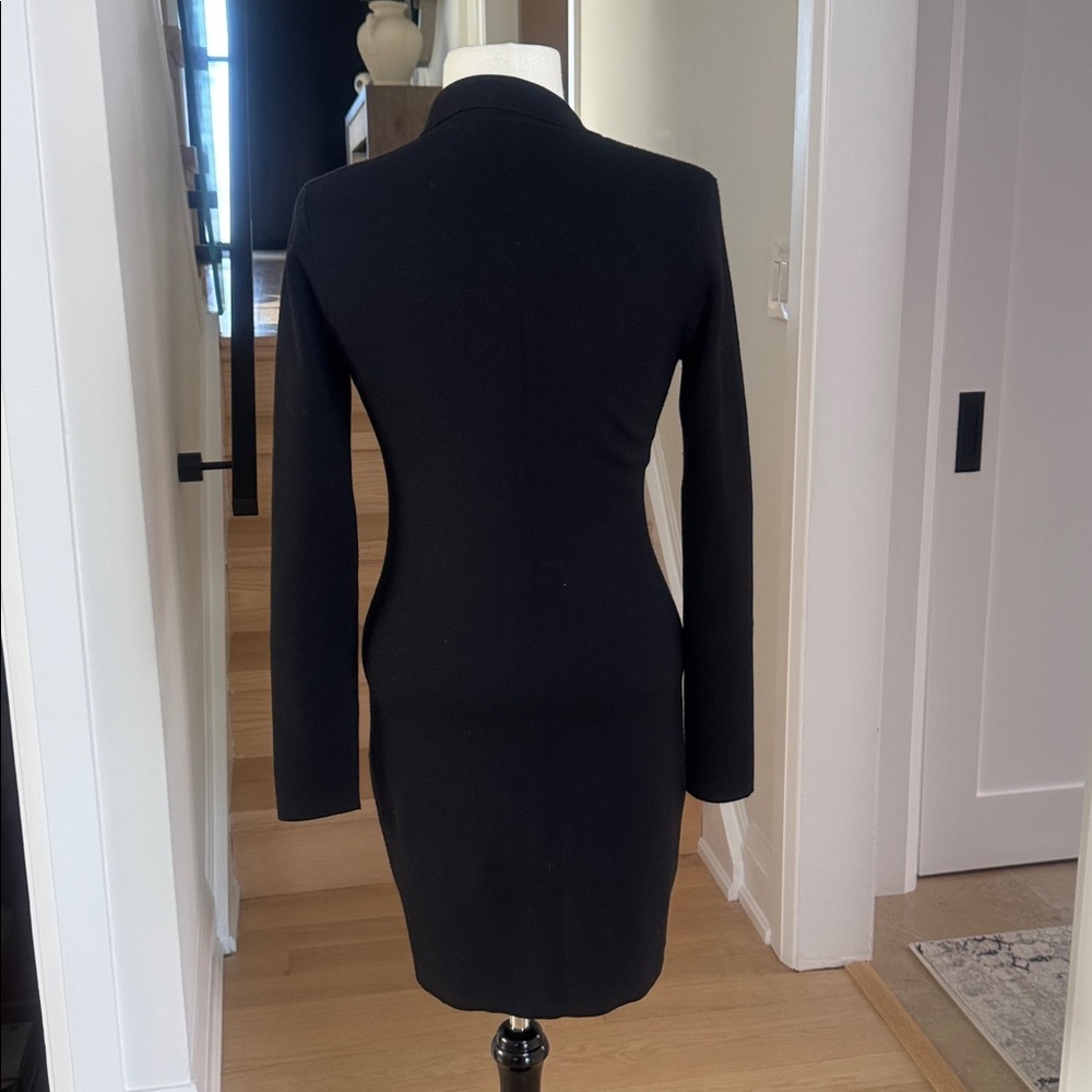 Aritzia Sunday Best Black Long Sleeve Ribbed Knit Dress Size M - Picture 3 of 6